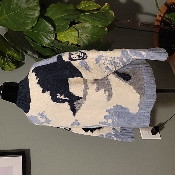 Beautiful hand knit mock neck sweater - Picture 4 of 6